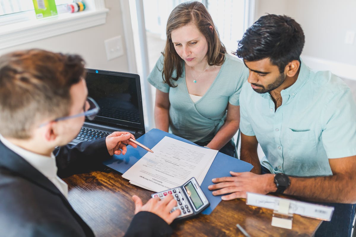 a legal professional explaining what can void a California 3 day eviction notice to landlords